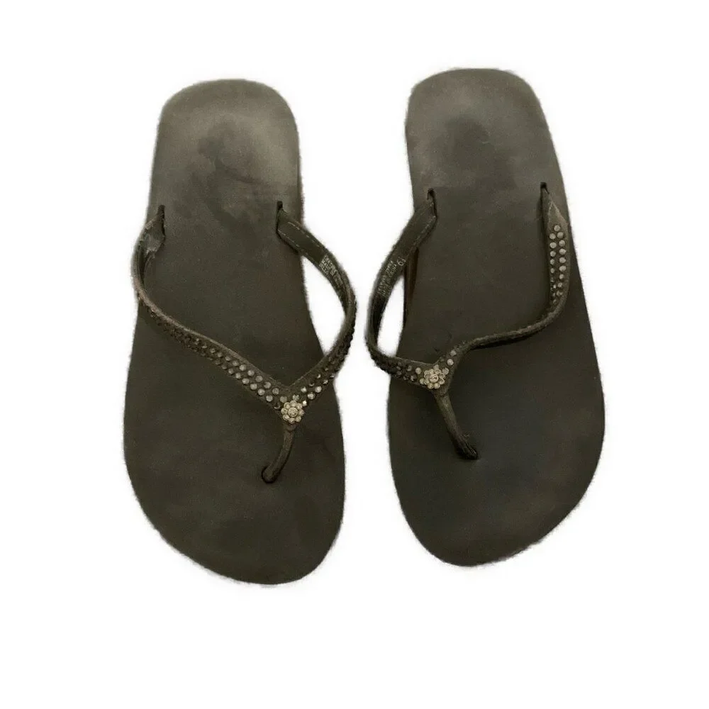 Yellow Box Jello Women’s Solid Black Rhinestone Thong Flip Flops Sandals 8